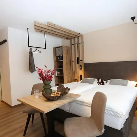 Apartmenthaus Sonnenhof Berwang Exterior photo